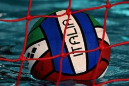 Ieri quarta giornata di gare nel campionato amatoriale di pallanuoto ASC-Sport Management: al via il torneo U16-U18 con Busto e Verbania sugli scudi.