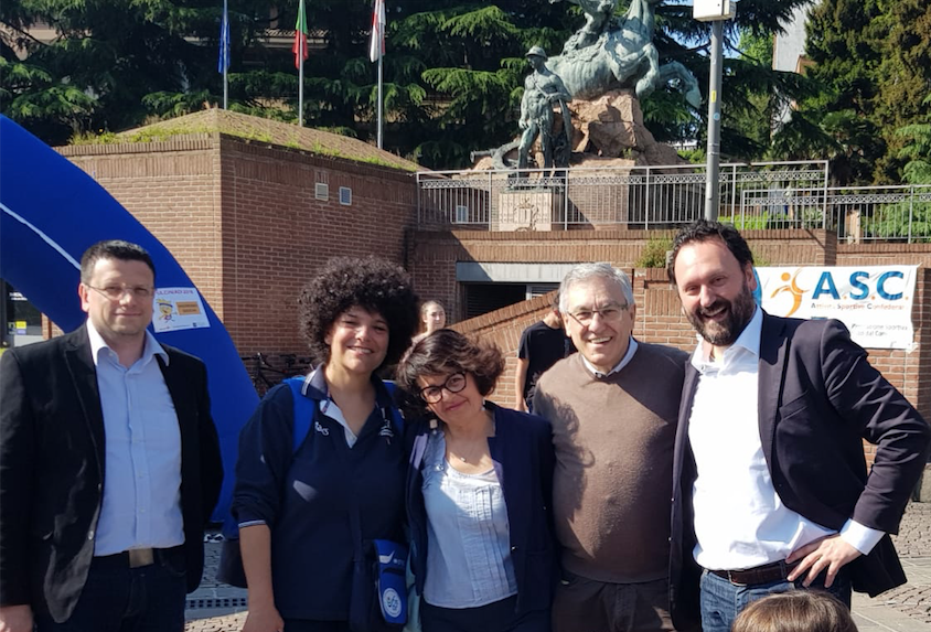 Pulciniadi nel centro di Varese ASC LOMBARDIA